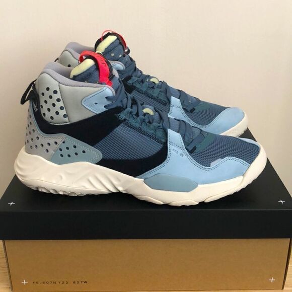 ⭐️NIKE JORDAN DELTA MID SNEAKERS main image 8